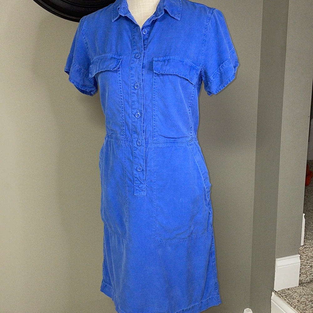 J. Crew size 4 blue shirt sleeve dress with several buttons down the front. - Picture 2 of 7